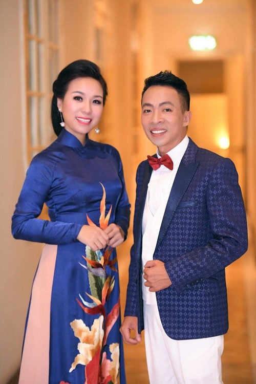 Sao Mai Thu Hà đọ vẻ đẹp duyên dáng bên Tân Nhàn - 5 Sao Mai Thu Hà đọ vẻ đẹp duyên dáng bên Tân Nhàn - 5