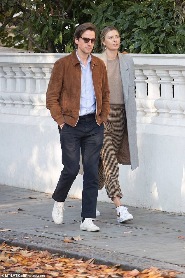 
Người đẹp cao 1,88m trông rất thanh lịch và năng động
