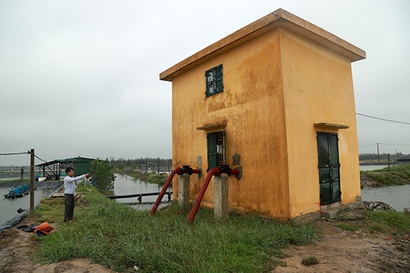 Công trình tiền tỷ bỏ xó, người nuôi tôm méo mặt! - Ảnh 1.