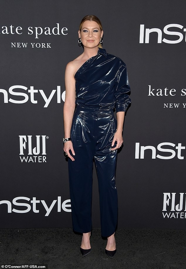 Jennifer Aniston trẻ đẹp tái xuất - 5
Ngôi sao Ellen Pompeo sành điệu với trang phục Max Mara