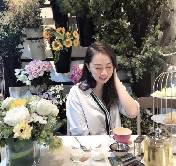 Nữ giáo viên Tiếng Anh xinh đẹp khát khao truyền lửa đam mê cho lớp trẻ - 4 Nữ giáo viên Tiếng Anh xinh đẹp khát khao truyền lửa đam mê cho lớp trẻ - 4