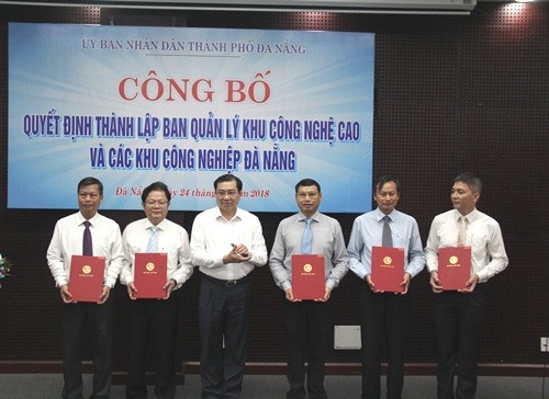 Phó Chủ tịch TP Đà Nẵng nhận chức trưởng ban mới thành lập - Ảnh 1. Phó Chủ tịch TP Đà Nẵng nhận chức trưởng ban mới thành lập - Ảnh 1.