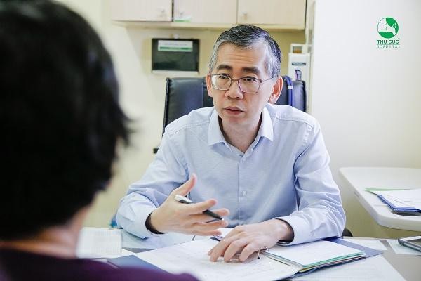 Ung thư phổi ở nữ giới và nguyên nhân ít ai ngờ tới - Ảnh 3. Ung thư phổi ở nữ giới và nguyên nhân ít ai ngờ tới - Ảnh 3.