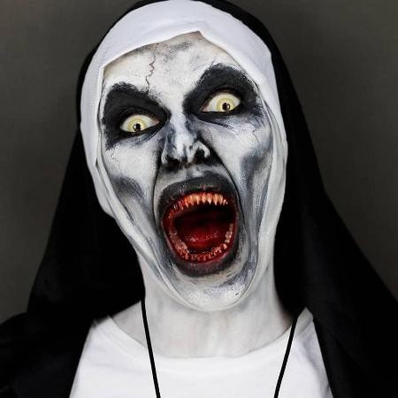 Bạn có dám mang những khuôn mặt này trong đêm Halloween? - 5 Tất cả là nhờ khả năng hóa trang bằng sơn vẽ