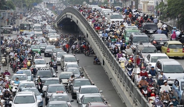 Năm 2020, dân số Hà Nội chạm mốc ước tính cho năm… 2050 - Ảnh 1.