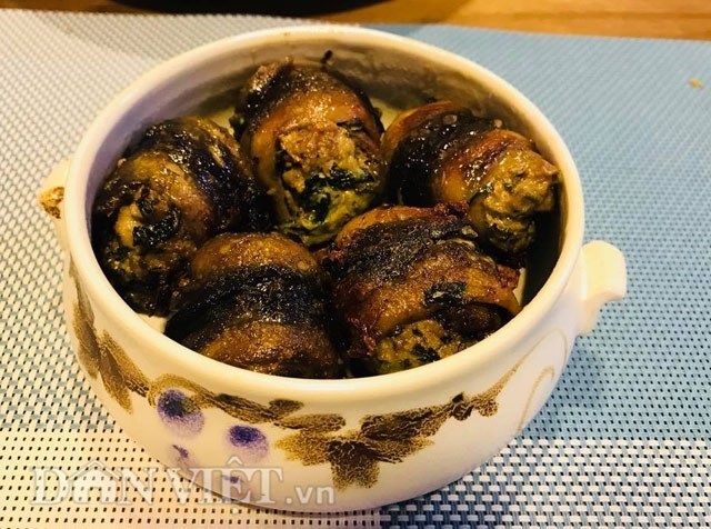 Tối nay ăn gì: Cách làm món lươn cuốn thịt rán thơm phức, bé ăn vừa ngon vừa bổ - 4 Ảnh: Bếp Mẹ Gấu