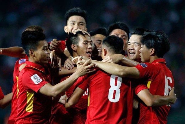 Bảng xếp hạng FIFA tháng 10/2018: Việt Nam giữ vững vị trí, Pháp bị truất ngôi “vua” - 1
Đội tuyển Việt Nam vẫn dẫn đầu khu vực Đông Nam Á