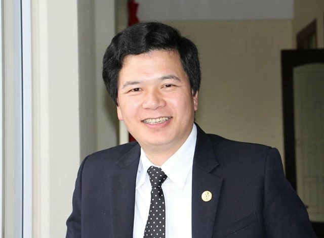 Phát triển Đảng trong doanh nghiệp tư nhân: Làm theo kiểu "hành chính" thì rất khó! - 2
Ông Nguyễn Đình Hùng - Bí thư Huyện ủy Con Cuông: huyện hết sức quan tâm đến doanh nghiệp cũng như lợi ích của người lao động và các đảng viên đang làm việc trong môi trường doanh nghiệp, để người lao động và chủ doanh nghiệp thấy việc phấn đấu vào Đảng là phù hợp với nguyện vọng của chính bản thân họ.