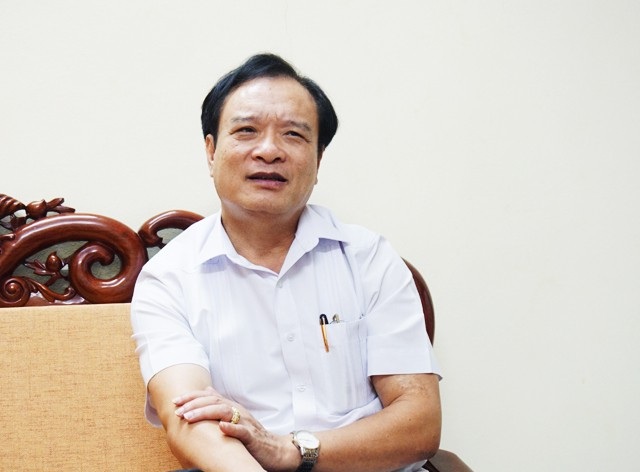 Phát triển Đảng trong doanh nghiệp tư nhân: Làm theo kiểu "hành chính" thì rất khó! - 3 Ông Hồ Phúc Hợp - Trưởng ban Tổ chức Tỉnh ủy Nghệ An: Phải để chủ doanh nghiệp thấy được tổ chức Đảng không cản trở họ mà trái lại, cùng với họ thúc đẩy sản xuất, đảm bảo cho doanh nghiệp phát triển theo hướng tích cực, nâng cao doanh thu, từ đó góp phần nâng cao đời sống vật chất, tinh thần cho người lao động để họ yên tâm, gắn bó với doanh nghiệp.
