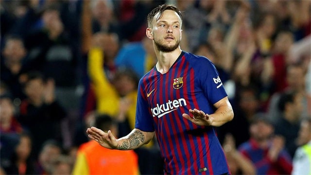 Đội hình kết hợp siêu khủng giữa Barcelona và Real Madrid - 2
Gánh nặng điều phối bóng đặt lên vai Ivan Rakitic