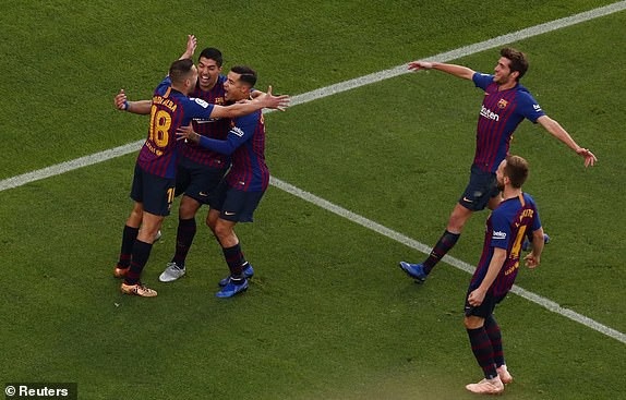 Barcelona 5-1 Real Madrid: Cú hattrick của Luis Suarez - 16 Barcelona 5-1 Real Madrid: Cú hattrick của Luis Suarez - 16