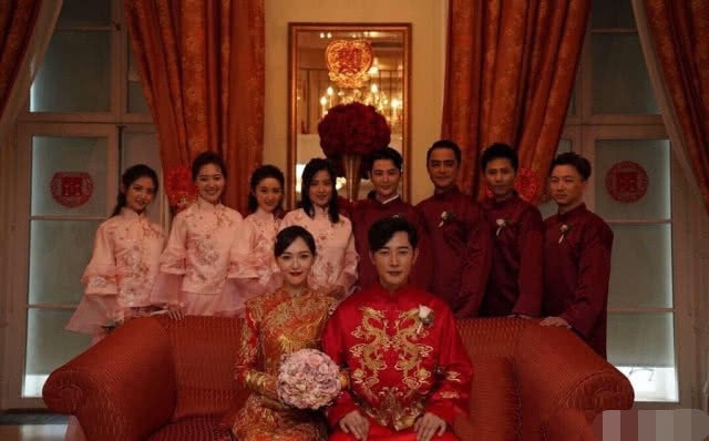 Đường Yên và La Tấn khoe ảnh cưới lãng mạn, chính thức trở thành vợ chồng - 7 Đường Yên và La Tấn khoe ảnh cưới lãng mạn, chính thức trở thành vợ chồng - 7