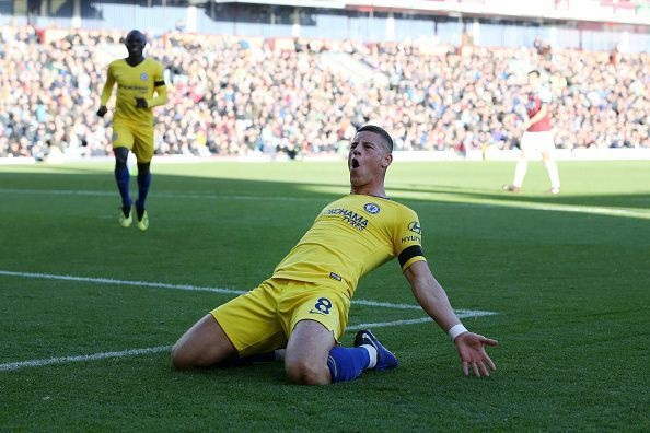 Ba điểm nhấn từ chiến thắng tưng bừng của Chelsea trước Burnley - 3 Ross Barkley xứng đáng đứng trong đội hình toàn sao của Chelsea