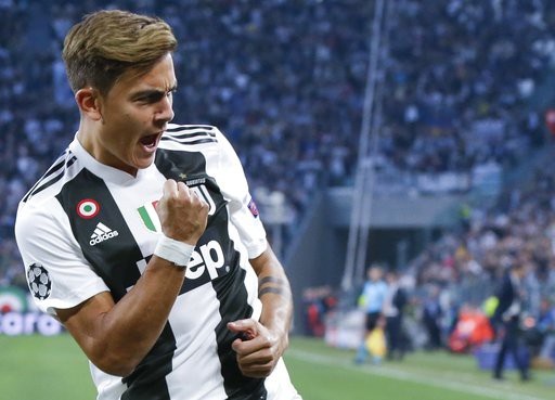 Dybala lập hat-trick, Juventus tiếp tục mạch toàn thắng - 2
Dybala thăng hoa rực rỡ với ba bàn thắng vào lưới Young Boys