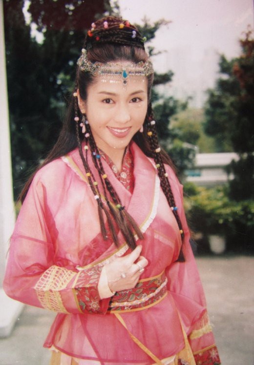 Những mỹ nhân khí chất “ngời ngời” trong phim kiếm hiệp Kim Dung - 5 Những mỹ nhân khí chất “ngời ngời” trong phim kiếm hiệp Kim Dung - 5
