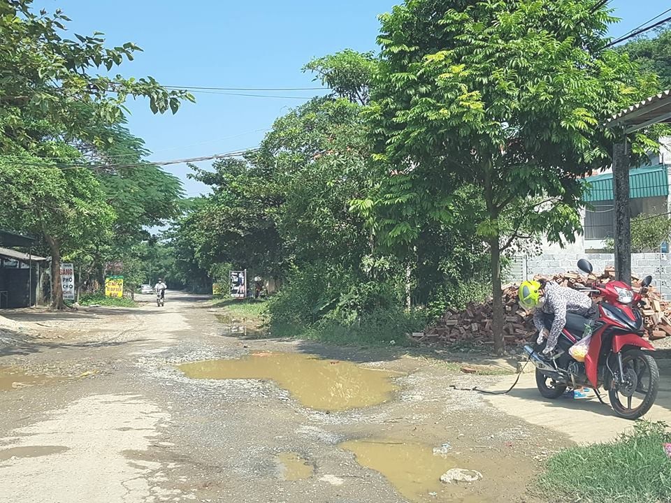 7 năm triển khai, giải ngân 80 tỷ, dự án mới xong... 1km đường - Ảnh 3. 7 năm triển khai, giải ngân 80 tỷ, dự án mới xong... 1km đường - Ảnh 3.