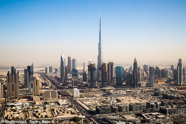 Nếu không muốn vào tù, du khách cần khai báo khi mang theo thuốc đến Dubai - 2 Nếu không muốn vào tù, du khách cần khai báo khi mang theo thuốc đến Dubai - 2