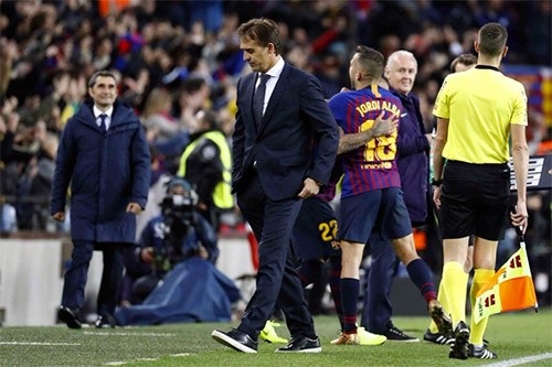 Số phận HLV Lopetegui được định đoạt trước trận siêu kinh điển - 3 HLV Lopetegui chính thức rời Real Madrid sau trận thua định mệnh 1-5 trước Barcelona