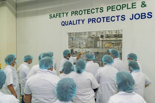 URC nâng cao tiêu chuẩn cho ngành trà đóng chai tại Việt Nam - 3 Các nhà máy của URC sử dụng dây chuyền sản xuất hiện đại với công nghệ cao.