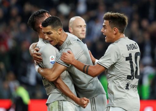 Udinese 0-2 Juventus: Vượt qua khó khăn, C.Ronaldo nổ súng - 5 Udinese 0-2 Juventus: Vượt qua khó khăn, C.Ronaldo nổ súng - 5