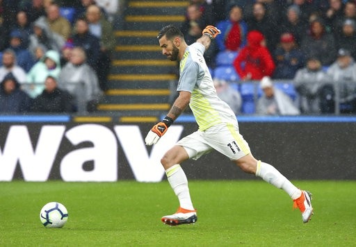 Đội hình tiêu biểu vòng 8 Premier League: Hàng công “sát thủ” của Arsenal - 1
Rui Patricio là một trong số thủ môn ấn tượng nhất ở mùa này