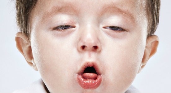 Suýt mất con trai do viêm phổi, người mẹ trẻ tìm ra cách giúp con hết bệnh - 1 Suýt mất con trai do viêm phổi, người mẹ trẻ tìm ra cách giúp con hết bệnh - 1