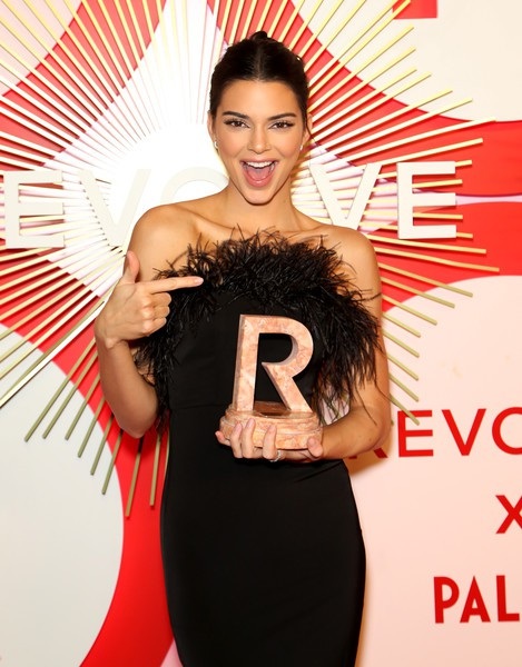 
Kendall Jenner cũng có mặt trong sự kiện
