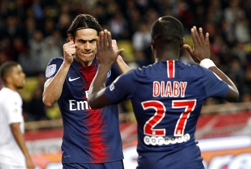 Cavani lập hat-trick, PSG thắng hủy diệt Monaco của Henry - 1
Cavani lập hat-trick trong trận đấu với Monaco