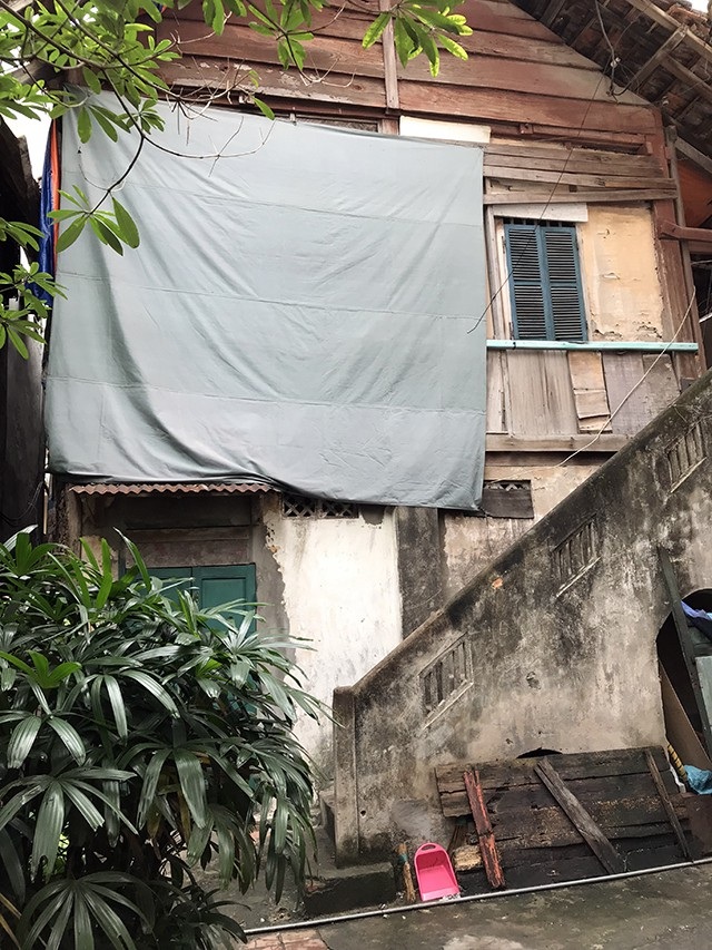 Liệu Hà Nội có “đòi” được đất vàng từ tỉnh Điện Biên và Bộ Tài chính? - 1 Nhà khách xuống cấp nghiêm trọng sau nhiều năm không có người ở