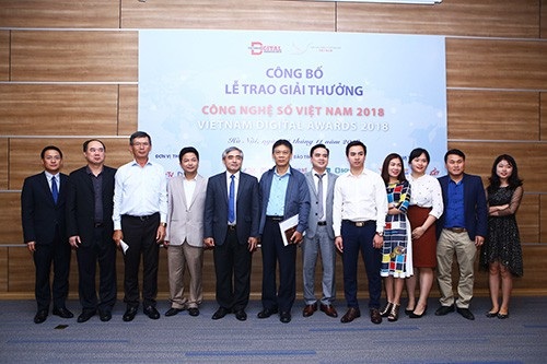 Lần đầu tiên trao tặng Giải thưởng Công nghệ số Việt Nam - 1 Hội truyền thông số Việt Nam (VDCA) đã tổ chức công bố Lễ trao giải thưởng Công nghệ số Việt Nam (Vietnam Digital Awards 2018).