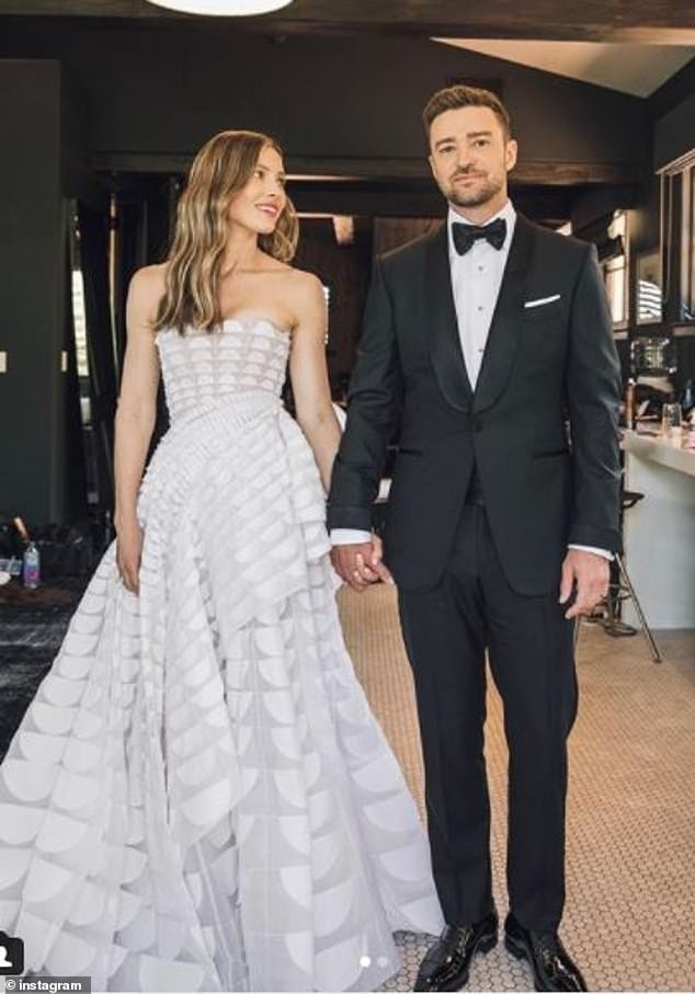 Jessica Biel và Justin Timberlake "giữ lửa" mối tình 11 năm - 4
Justin và Jessica hò hẹn từ năm 2007 và tới năm 2012, họ mới tổ chức đám cưới.