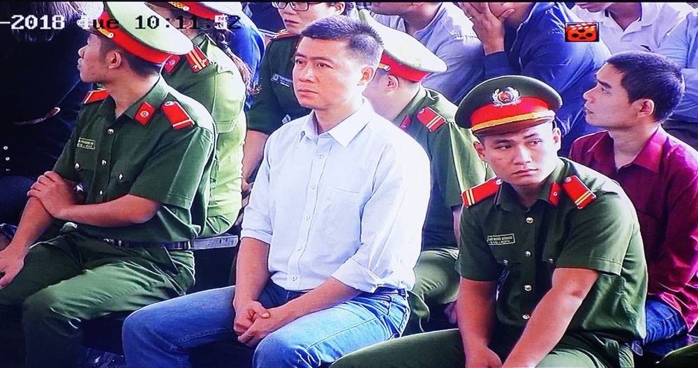 Xử vụ đánh bạc nghìn tỷ: Nhà mạng thu hơn 1.000 tỷ đồng - 4
Bị cáo Phan Sào Nam