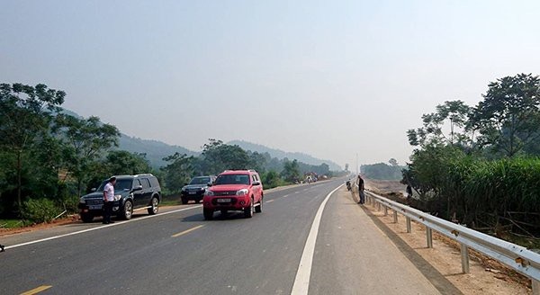 Hòa Bình: Đòi chủ đầu tư cao tốc BOT 200 tỷ đồng - 1
Đường Hoà Lạc - Hoà Bình là tuyến đường được làm mới hoàn toàn.