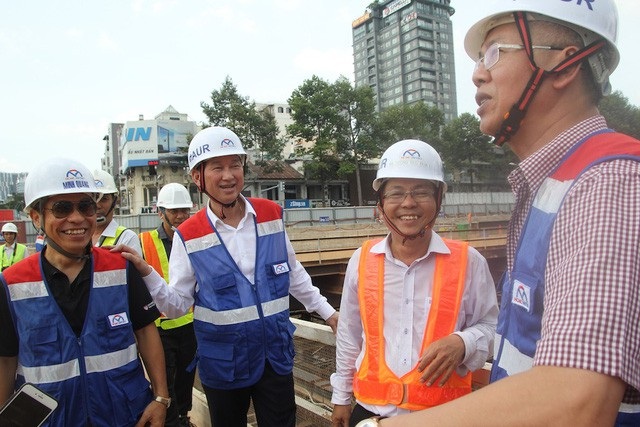 Hình hài tuyến metro đầu tiên của TPHCM sau 6 năm thi công - 13 Tháng 6/2018, Phó Chủ nhiệm Ủy ban Kinh tế Quốc hội Nguyễn Đức Kiên dẫn đầu đoàn công tác vào thị sát tuyến metro số 1 để “gỡ rối” cho TPHCM