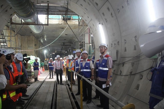 Gói thầu 1b, xây dựng đoạn ngầm hơn 1,7km từ ga Nhà hát TP đến ga Ba Son đạt gần 70% khối lượng công việc