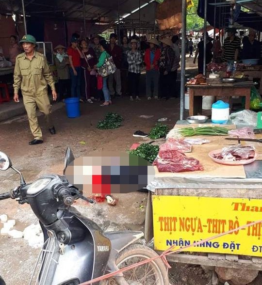 Đang bán hàng, cô gái nghi bị đối tượng mới ra tù nổ súng bắn tử vong - 1 Hiện trường xảy ra vụ việc (Ảnh: Hoàng Hải).