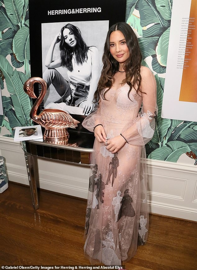 
Nữ diễn viên xinh đẹp Olivia Munn trẻ trung hơn nhiều so với tuổi 38, cô từng nhiều lần lọt Top những sao nữ gợi cảm nhất hành tinh
