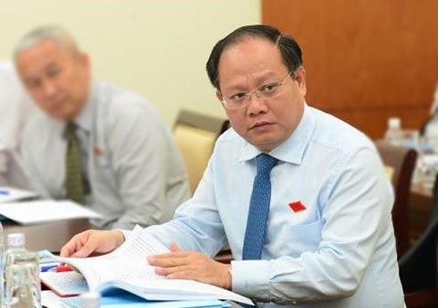 Trung ương sẽ “làm quy trình tiếp theo” với ông Tất Thành Cang - 1 Ông Tất Thành Cang - Ủy viên Trung ương Đảng, Phó Bí thư Thường trực Thành ủy thành phố Hồ Chí Minh.