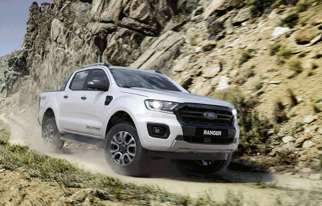 Ford Ranger có thêm các phiên bản XLT và XL, giá từ 616 triệu đồng - 1 Ford Ranger có thêm các phiên bản XLT và XL, giá từ 616 triệu đồng - 1