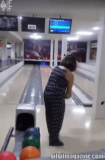 Thư giãn với chùm ảnh động những khoảnh khắc thú vị và hài hước - 5 Bowling không phải là trò chơi dành cho mọi người