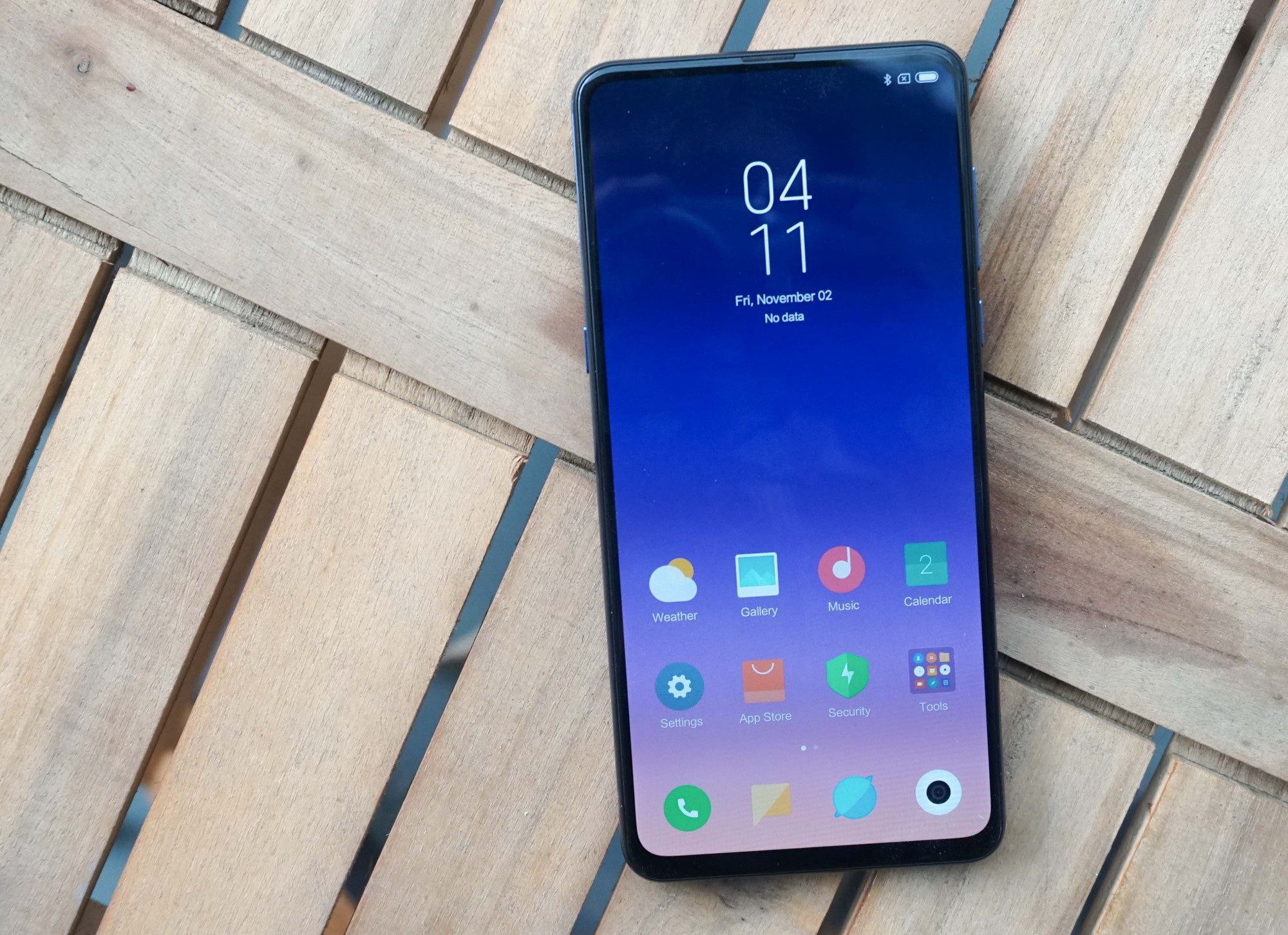 Smartphone trượt đầu tiên của Xiaomi bán tại Việt Nam với giá 12,9 triệu đồng - Ảnh 1. Smartphone trượt đầu tiên của Xiaomi bán tại Việt Nam với giá 12,9 triệu đồng - Ảnh 1.