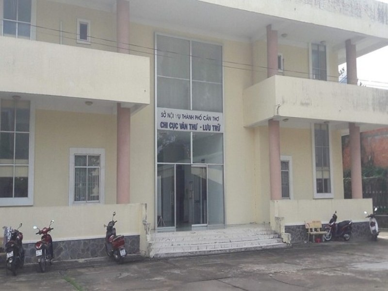 Nghi vấn lập “quỹ đen” ở Trung tâm Lưu trữ lịch sử Cần Thơ - Ảnh 1. Nghi vấn lập “quỹ đen” ở Trung tâm Lưu trữ lịch sử Cần Thơ - Ảnh 1.