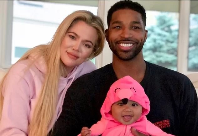 Khloe Kardashian đón lễ Tạ Ơn bên bạn trai - 12
Khloe Kardashian nhận mình là người lãng mạn trong tình yêu, luôn muốn con có cả bố lẫn mẹ một cách hạnh phúc.