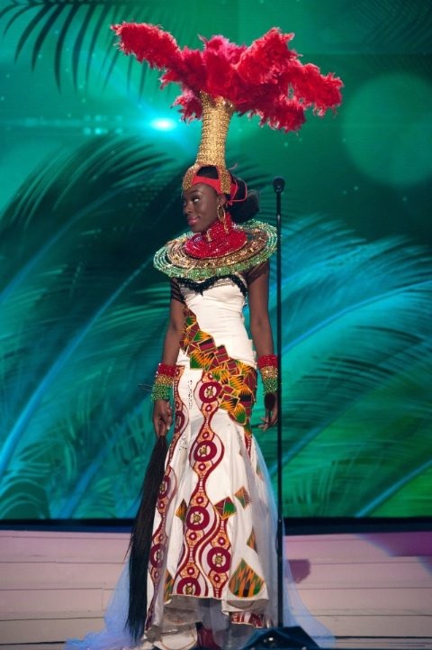 20 bộ trang phục dân tộc lạ kỳ… “hài hước đến khó tin” - 5
Miss Universe 2014 - người đẹp Ghana