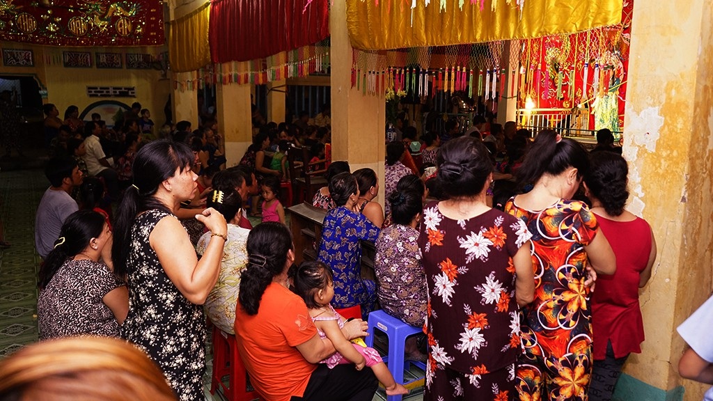 Vừa vui lễ hội nghinh Ông vừa sẵn sàng chạy bão - Ảnh 1. Vừa vui lễ hội nghinh Ông vừa sẵn sàng chạy bão - Ảnh 1.