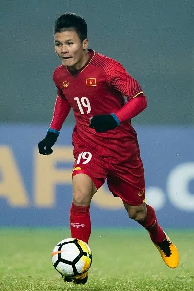 Top 5 cầu thủ chuyền bóng của tuyển Việt Nam: Vinh danh Quang Hải - 1
Nguyễn Quang Hải