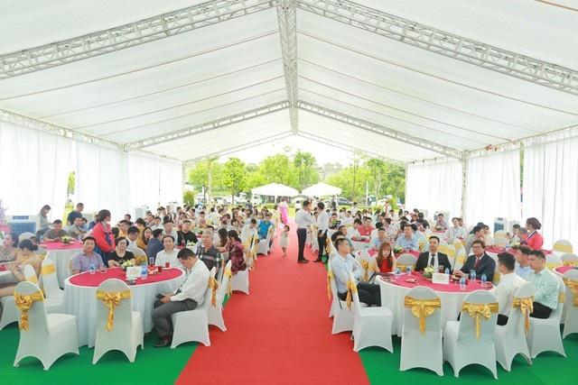 Cơ hội sở hữu 50 căn cuối cùng tòa Rosa dự án Hồng Hà Eco City chỉ với 490 triệu đồng - 1 Sức hút của tòa Rosa trong ngày mở bán 5/8 vừa qua