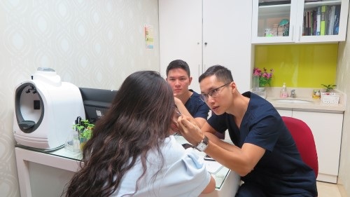 3 tuyệt chiêu làm đẹp của một người phụ nữ thành đạt - 2 Ưu tiên công nghệ hiện đại