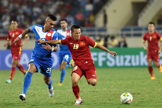 Lịch sử đối đầu của đội tuyển Việt Nam và Philippines tại các kỳ AFF Cup - 1 Thành tích đối đầu giữa đội tuyển Việt Nam và Philippines tại các kỳ AFF Cup là ngang nhau