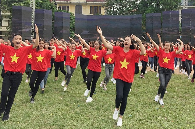 Gần 700 đại biểu ưu tú sẽ tham dự Đại hội đại biểu toàn quốc Hội sinh viên Việt Nam - 2 Đại hội sẽ ra mắt Hội đồng đồng hành cùng sinh viên, hội tụ những diễn giả uy tín tham gia, họ là những người có tâm huyết với sinh viên nhằm truyền lửa, truyền những kinh nghiệm trực tiếp tới sinh viên.